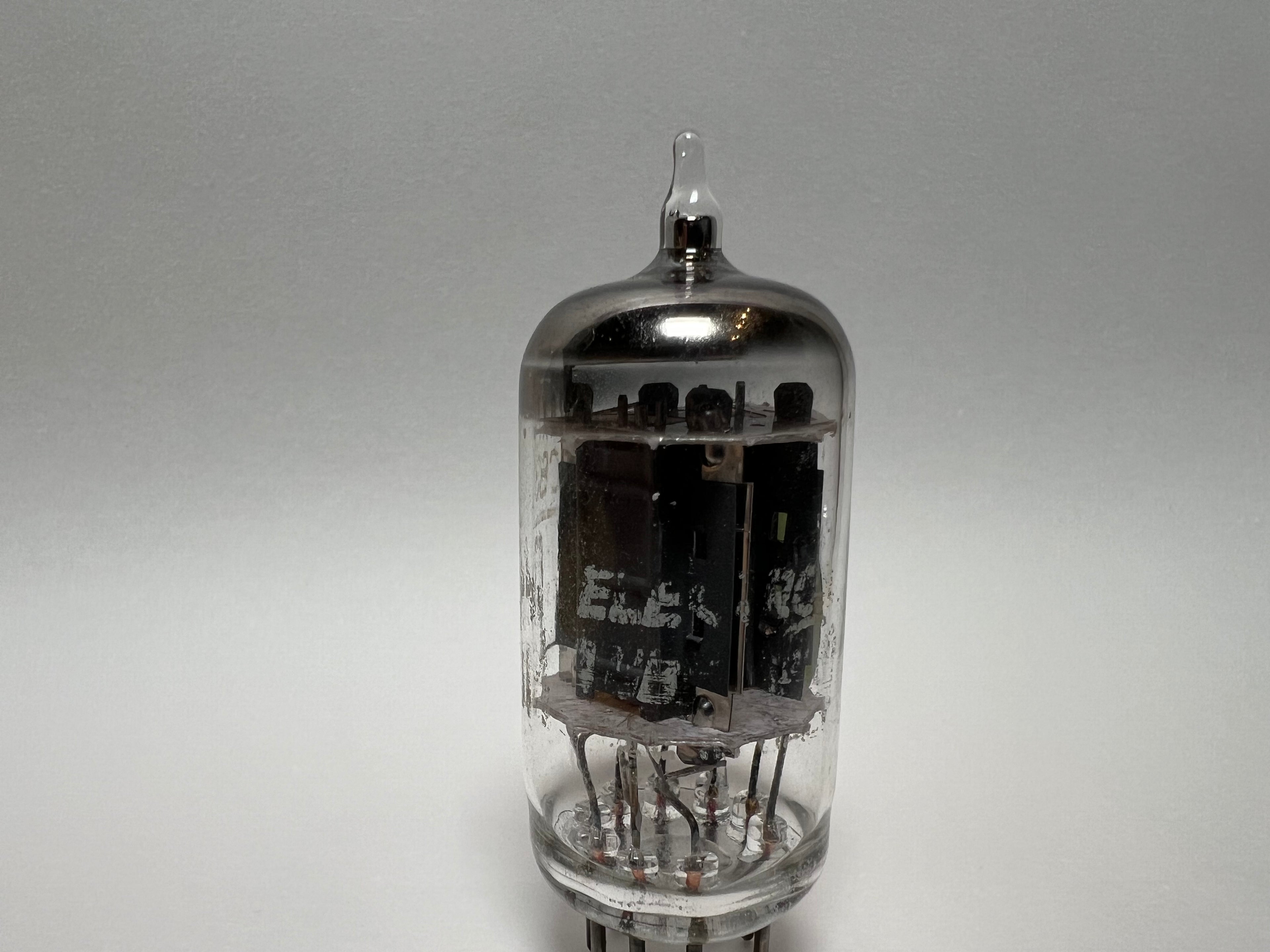 Vintage RCA Italy 12AX7 Vacuum Tube (ID: 2125)
