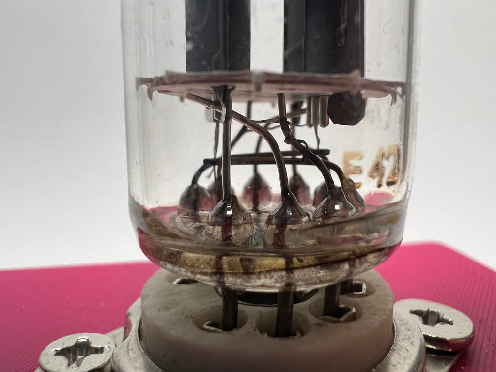 Vintage Unmarked 12AX7 Vacuum Tube (ID: 2119)