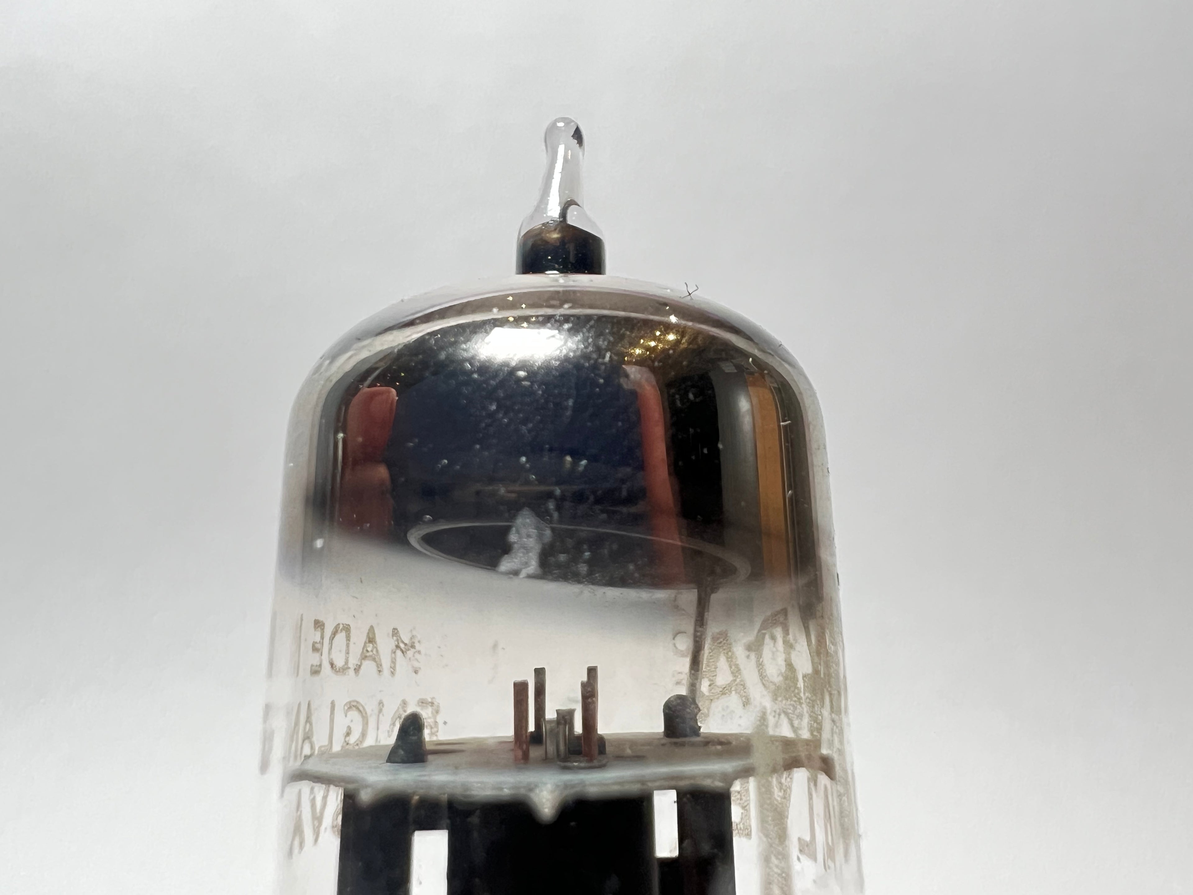 Vintage ECC81 Vacuum Tube/Valve (ID: 2118)
