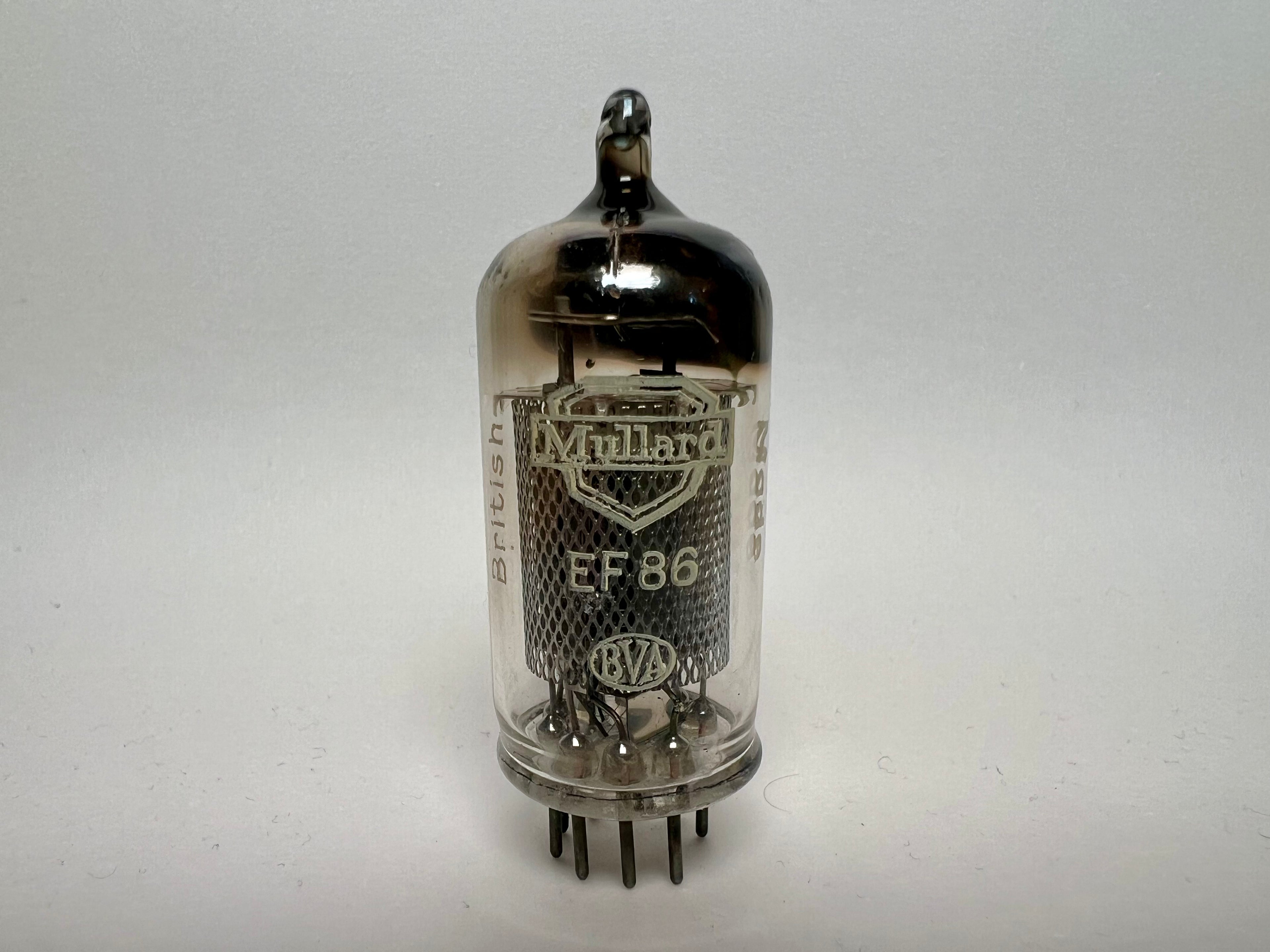 Vintage EF86 Vacuum Tube (ID: 2133)