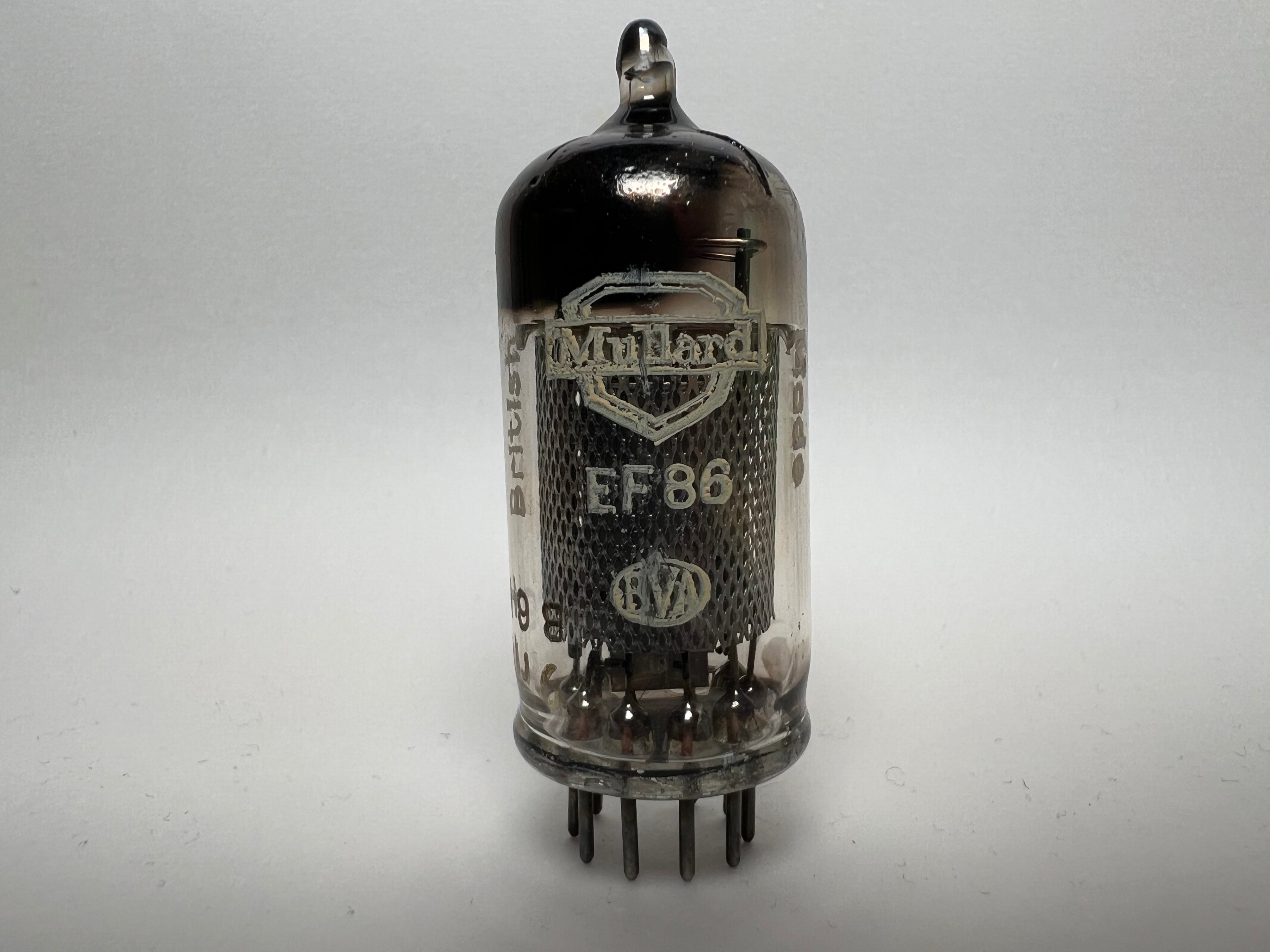 Vintage MULLARD EF86 Vacuum Tube (ID: 2137)