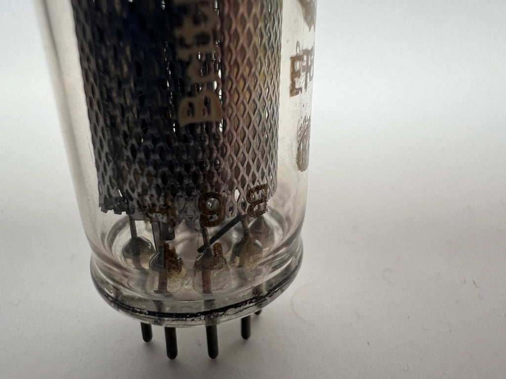 Vintage MULLARD EF86 Vacuum Tube (ID: 2137)