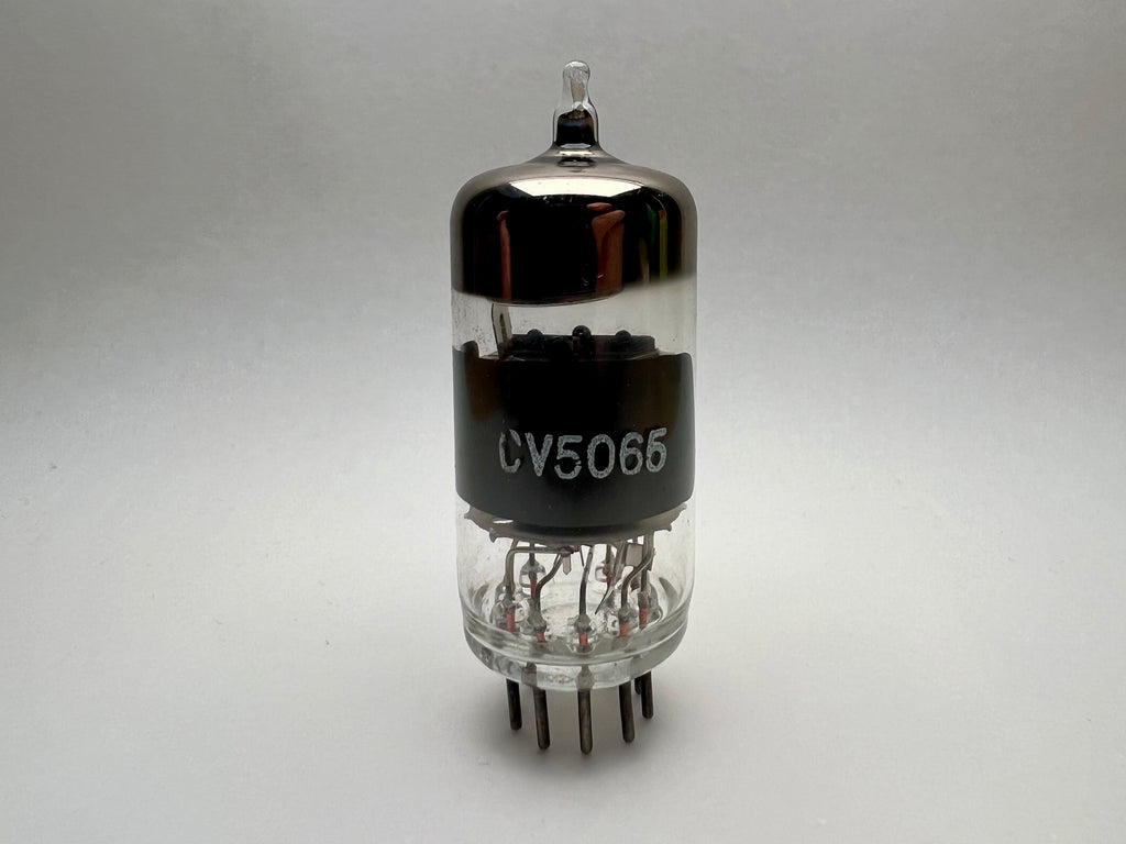 Vintage 6U8A JAN NOS Vacuum Tube (ID: 2141)