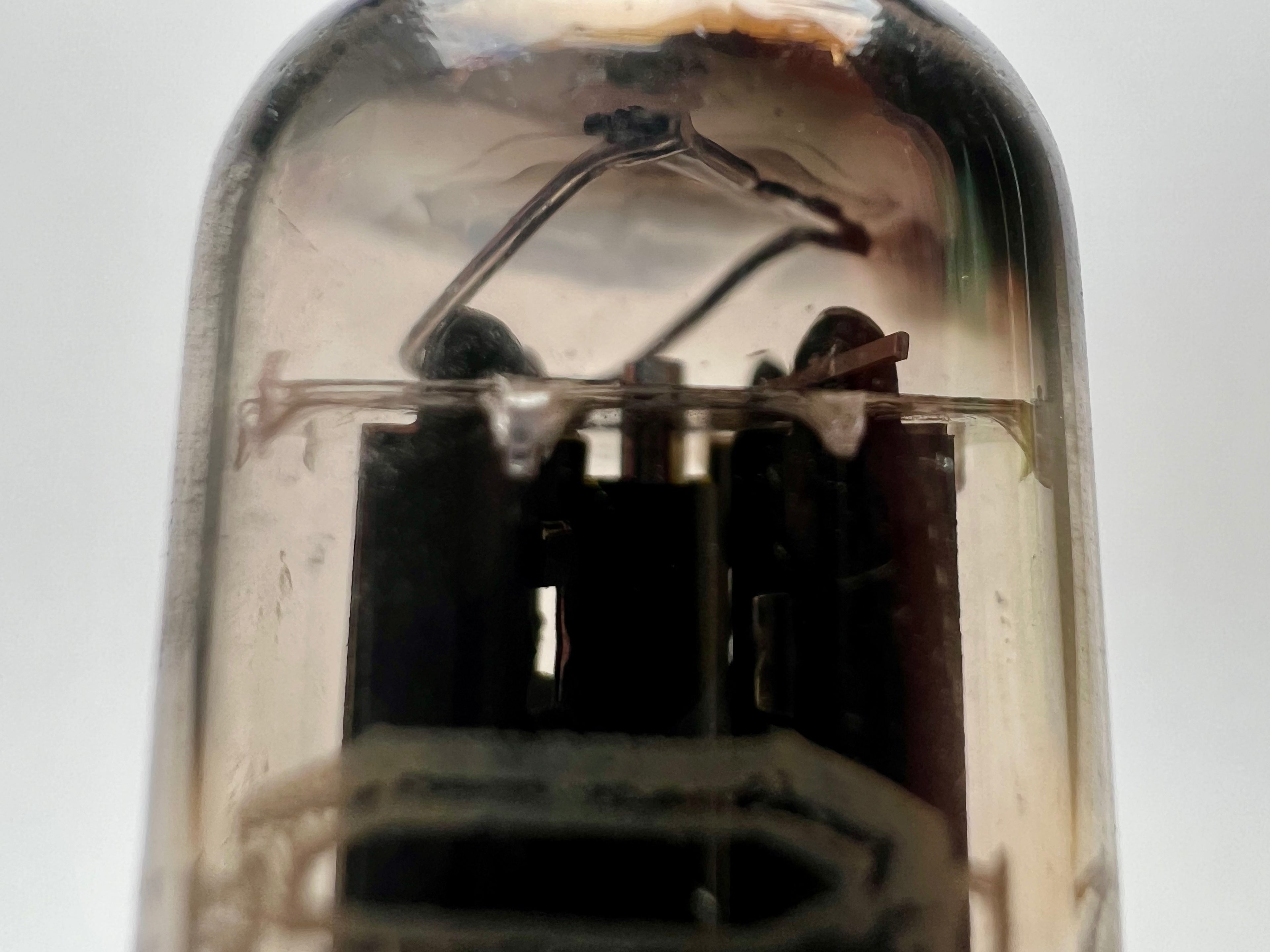 Vintage MULLARD EZ80 Vacuum Tube (ID: 2140)
